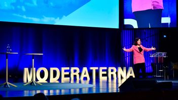 Moderaternas partisekreterare Karin Enström när hon talade på partiets Sverigemöte i våras. Arkivbild. Foto: Caisa Rasmussen/TT