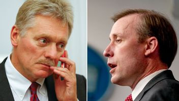 Kremls talesperson Dmitrij Peskov och USA:s nationella säkerhetsrådgivare Jake Sullivan. Foto: AP