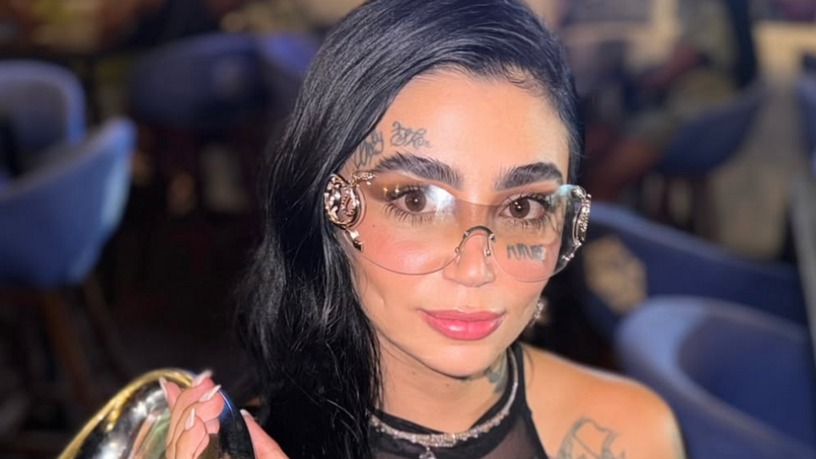 31-åriga Ana Bárbara Buhr Buldrini dog efter hjärtstopp under en skönhetsoperation i Istanbul. Foto: anabmusic/Instagram