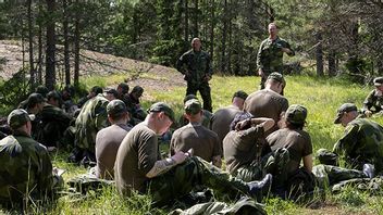 Försvarsmakten utbildar för Hemvärnet i Härnösand i juni i år. Bild: Anders Wiklund/TT
