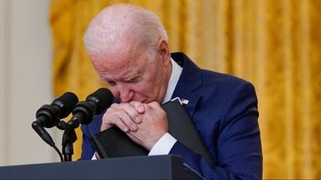 Joe Biden har varit historiskt dålig och svag, skriver Ronie Berggren. Foto: Evan Vucci/AP