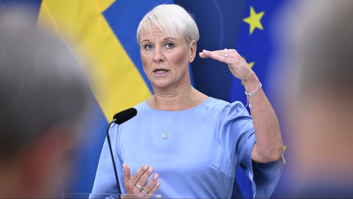 Regeringen vill sätta ett tak för hur mycket bidrag man kan få. Foto: Jessica Gow/TT