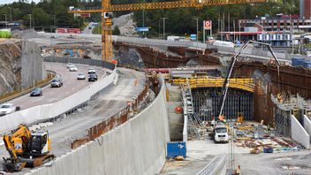 Förbifart Stockholms tunnelbygge pågår. Här vid ingången till tunneln vid Kungens kurva.  Foto: Fredrik Persson/TT