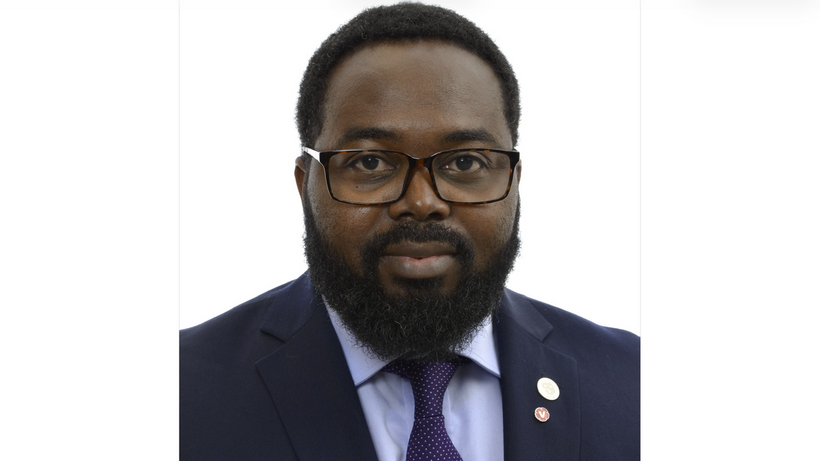 Jallow var ledande i Vänsterpartiet, nu är han ännu en vilde. Foto: Riksdagen