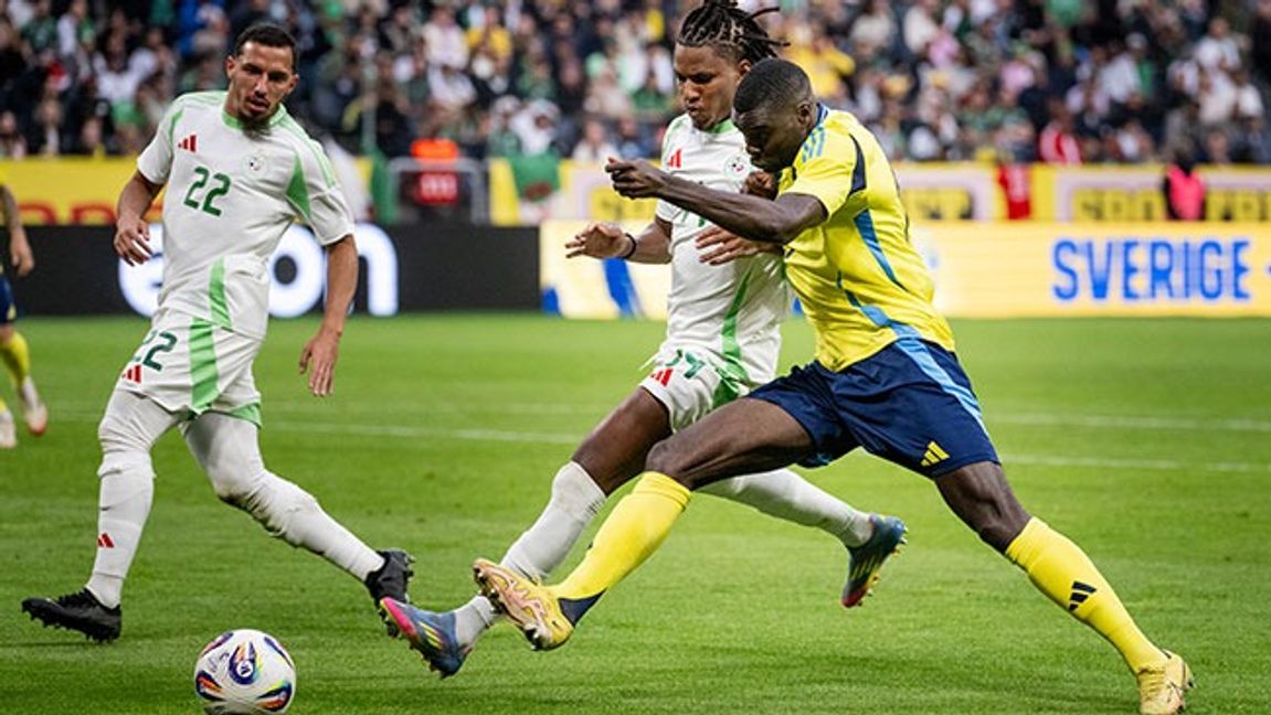 Tremålsskytten Ken Sema på väg att ta Sverige till en VM-titel. Christine Olsson / TT 