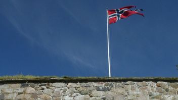 Norges frihetssymbol på Kongsvinger fästning stulen i samband med svenskars festlek påskafton. Foto: Morten Holm/NTB/TT
