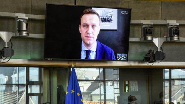 Uppgift: Navalnyjvän förhörd av polis