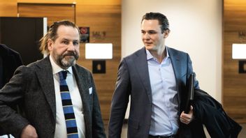 Allras VD (t.h.) dömdes i hovrätten. Men nu hävdas att regeringen la sig i målet. Foto: Carl-Olof Zimmerman/TT