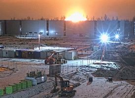 Stillbild ur video som visar eldbollen efter planets nedslag nära Vilnius i måndags. Foto: Michael Sohn/Teltonika via AP/TT