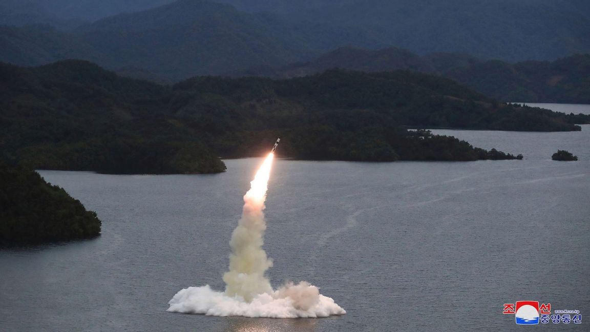 Missiluppskjutning i Nordkorea någon gång mellan 25 september och 9 oktober. Foto: Korea News Service/AP/TT  