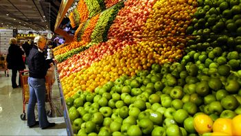 Snart bryter en strejk ut i finländska matbutiker. Arkivbild Leif R Jansson/TT