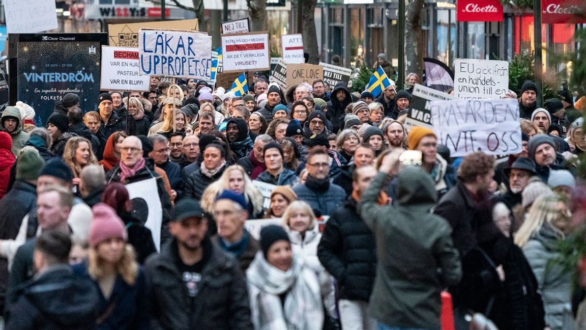 Så såg det ut i Malmö i december vid en demonstration mot vaccinpass. Foto: Johan Nilsson/TT