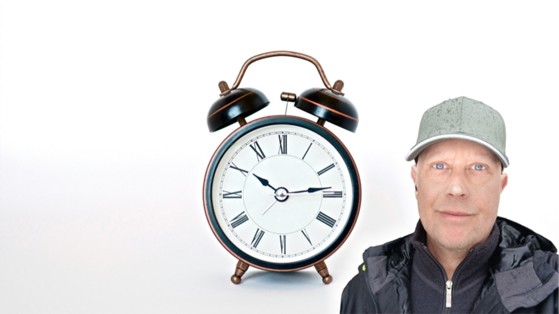 Klockan klämtar för Sverige. Foto: insung yoon, Unsplash