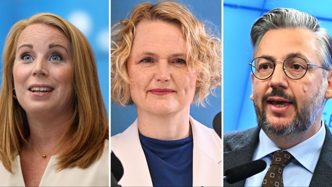 Anna-Karin Hatt, i mitten, har en grannlaga uppgift framför sig efter att hon tar över efter Muharrem Demirok, till höger, och Annie Lööf dessförinnan. Foto: Ali Lorestani/Claudio Bresciani/TT