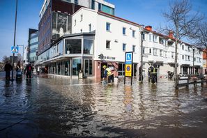 En stor vattenläcka har inträffat i Jönköping. Mattias Landström/TT