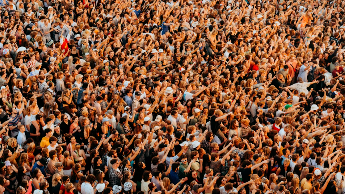 Det är svårt att leva omgiven av fiender. Foto: Danny Howe, Unsplash