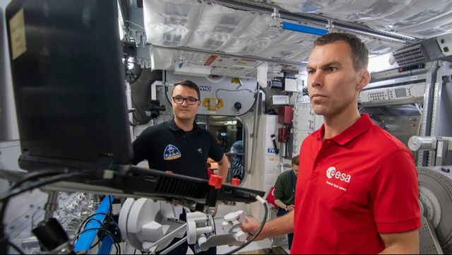 Marcus Wandt genomgår omfattande träning och tester inför rymdfärden som om allt går som det ska genomförs den 10 januari. Pressbild. Foto: A CONIGLI/ESA