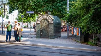En offentlig toalett i Stockholm. Det är inte känt om det är en av dem som byts ut. Foto: Magnus Lejhall/TT.
