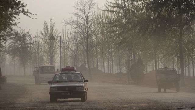 Linfen i Kina. Kombinationen av mycket bilism och kolkraft ger en enorm förorening. Foto: Leif R Jansson/TT 