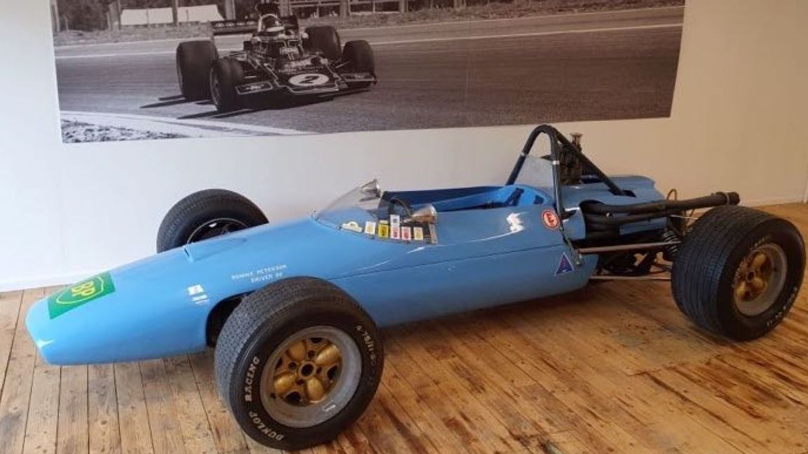 Ronnie Peterssons första F3-bil. Ett stycke svensk bilhistoria i ljusblå kulör. Foto: Scuderia Falkenberg