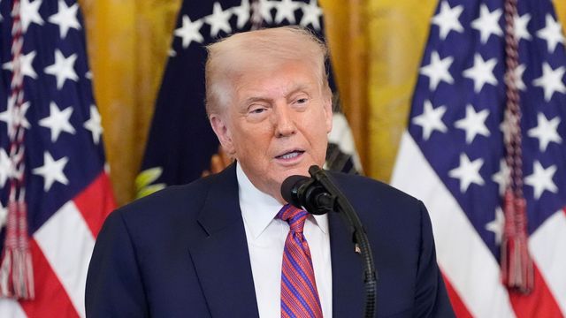 Donald Trump meddelar att USA lämnar Unesco. Foto: Alex Brandon/AP/TT