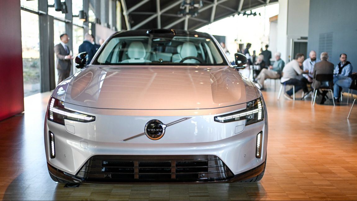 Volvo ES90 visas vid Volvo Cars bolagsstämma i i Volvohallen i Göteborg. Arkivbild. Foto: Björn Larsson Rosvall/TT