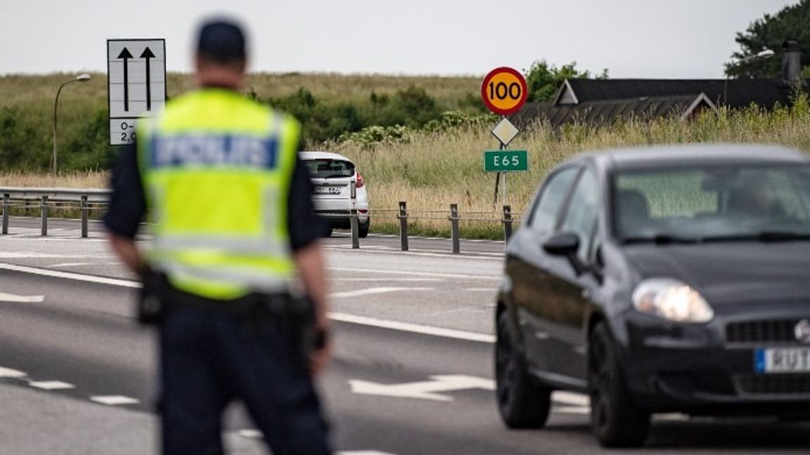 Väg E65 där polisen varit på plats för att utreda händelserna. Foto: Johan Nilsson/TT.