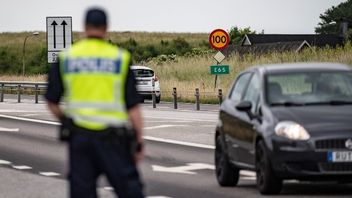 Väg E65 där polisen varit på plats för att utreda händelserna. Foto: Johan Nilsson/TT.
