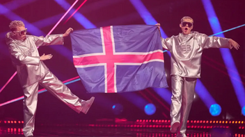 Förra årets representanter från Island; duon VAEB. Foto: Martin Meissner/AP/TT