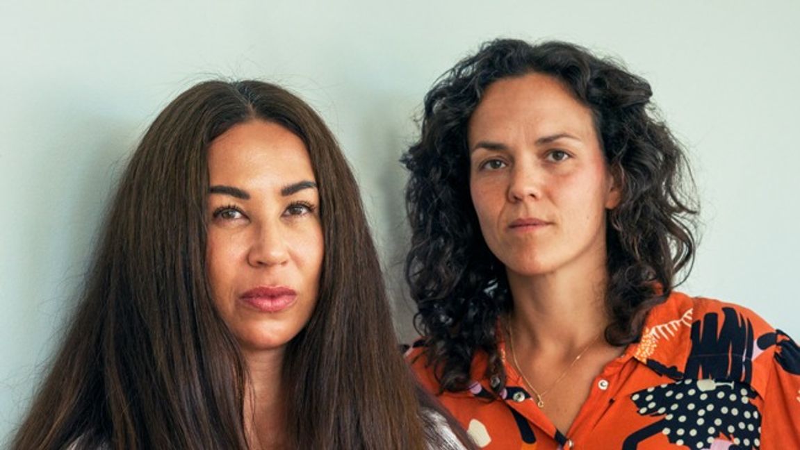 Magda Gad, till vänster, drabbas av ännu ett avhopp för sin satsning Gad Media. Edgar Mannheimer, tilltänkt kulturchef, hoppar av. Till höger i bild: Före detta DN-journalisten  Alexandra Urisman Otto, som också hoppat av projektet. Foto: Josefine Stenersen/SVD/TT