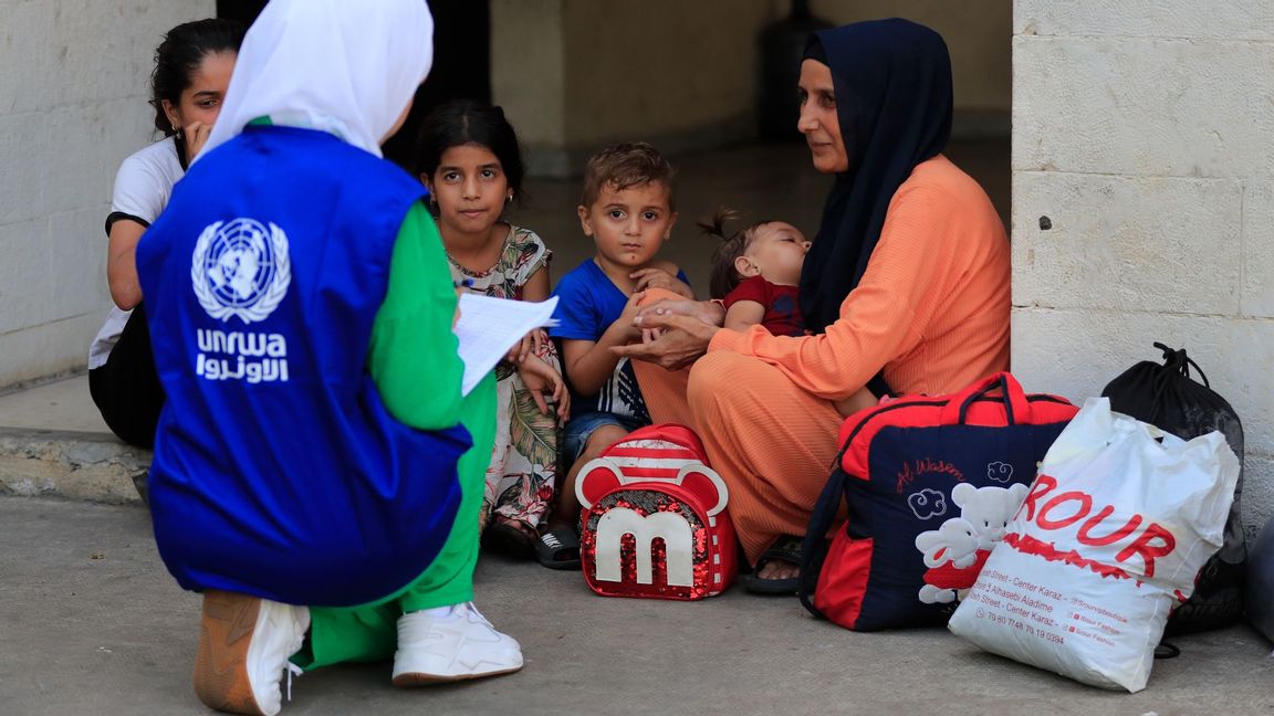 Enligt en israelisk rapport ska tio procent av de anställda i UNRWA ha kopplingar till Hamas. Foto: Mohammad Zaatari/AP