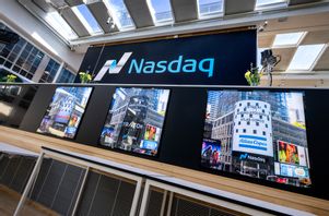 Stockholmsbörsen inleder handelsveckan på plus. Foto: Claudio Bresciani/TT