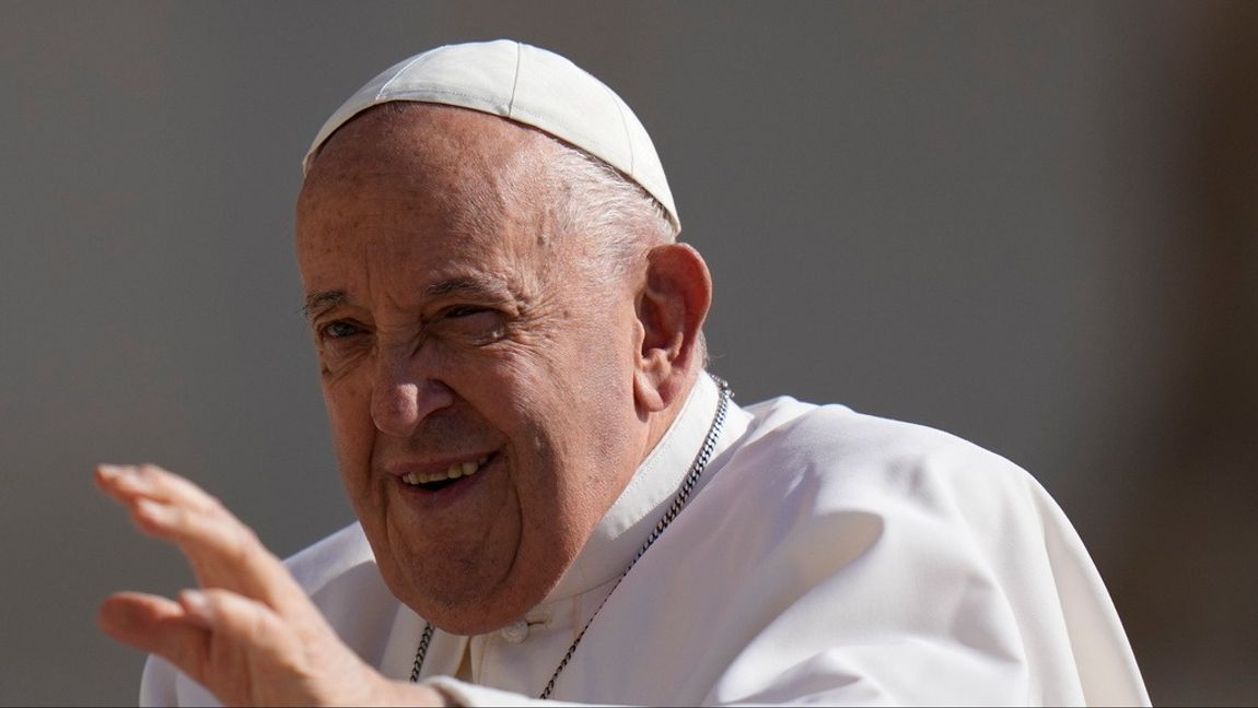 Påve Franciskus på Petersplatsen i Vatikanen i onsdags. Foto: Alessandra Tarantino/AP/TT.