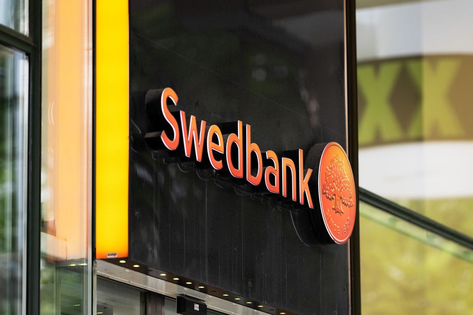 Storbanken Swedbank spår en ljusning för den svenska ekonomin nästa år, i sin senaste konjunkturrapport. Arkivbild. Caisa Rasmussen/TT