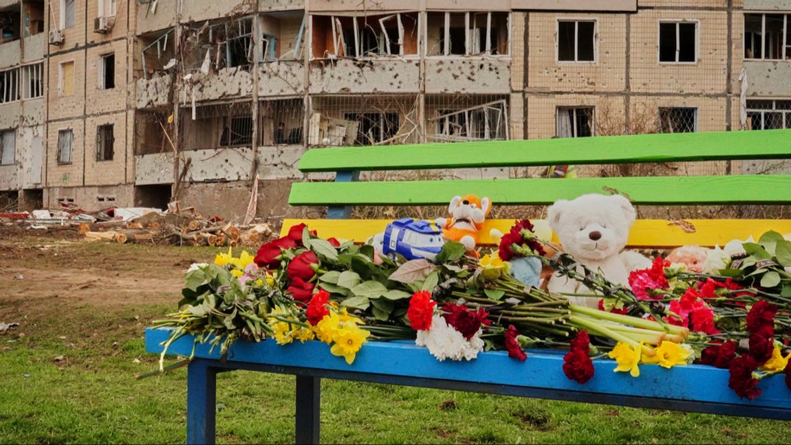 Söndagens attacker följer fredagens intensiva angrepp mot den ukrainska staden Kryvyj Rih, då nio barn var bland de 18 som dödades. Foto: AP