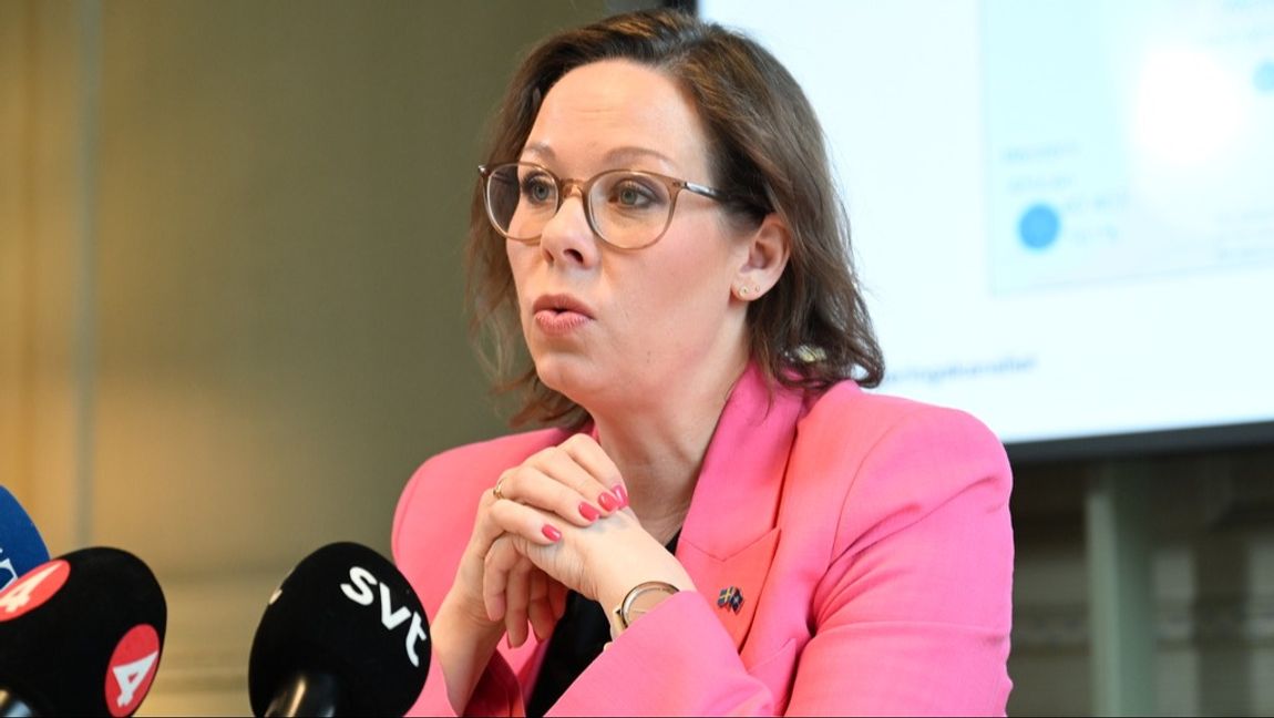 Migrationsminister Maria Malmer Stenergard (M) på dagens pressbrief. Foto: Fredrik Sandberg/TT