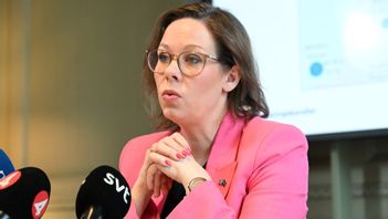 Migrationsminister Maria Malmer Stenergard (M) på dagens pressbrief. Foto: Fredrik Sandberg/TT