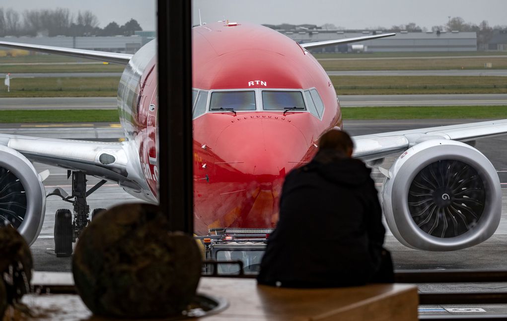 Ett Boeingflygplan av typen 737-8 Max parkerat vid gaten på Köpenhamns flygplats. Arkivbild. Foto: Johan Nilsson/TT