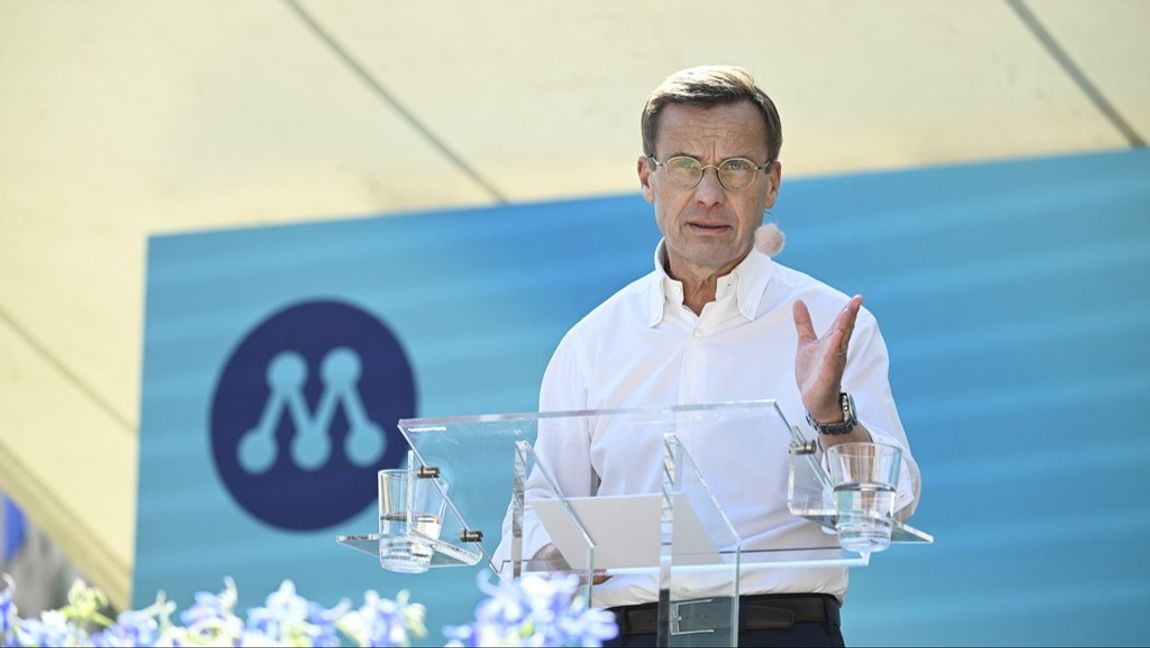 Statsminister Ulf Kristersson (M) talar under politikerveckan i Almedalen. Foto: Christine Olsson/TT.