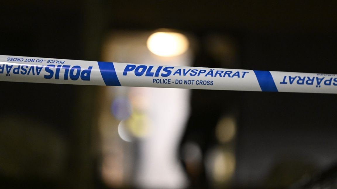Två explosioner har skett i nära anslutning till varann i ett villaområde i Ritorp i Södertälje. Foto: Jessica Gow/TT