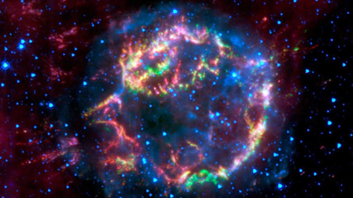 Supernovan Cassiopeia A befinner sig omkring 11 000 ljusår från jorden i stjärnbilden Cassiopeia. Foto: Nasa/AP/TT
