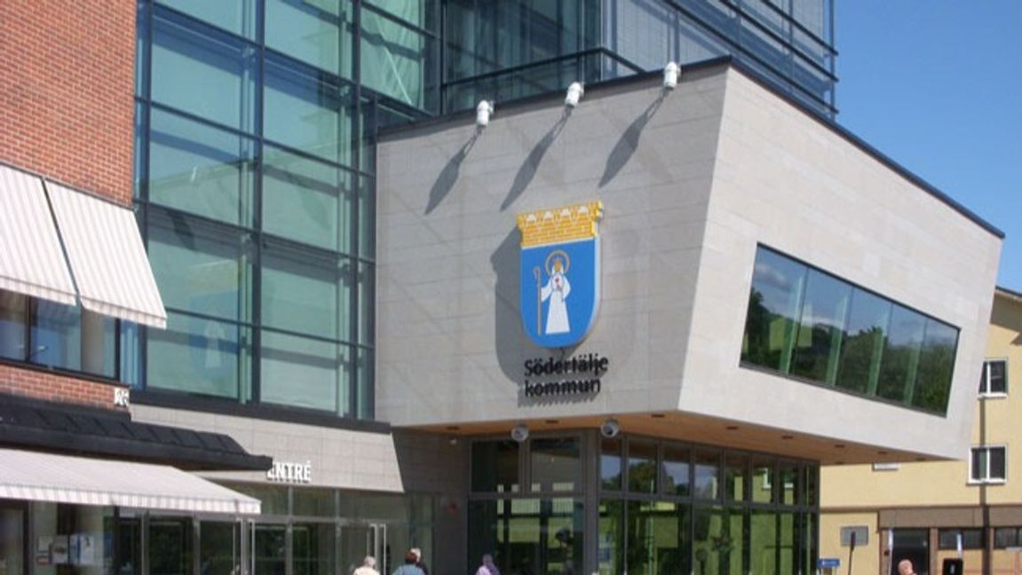 Södertälje kommunhus. Foto: Holger Ellgard.