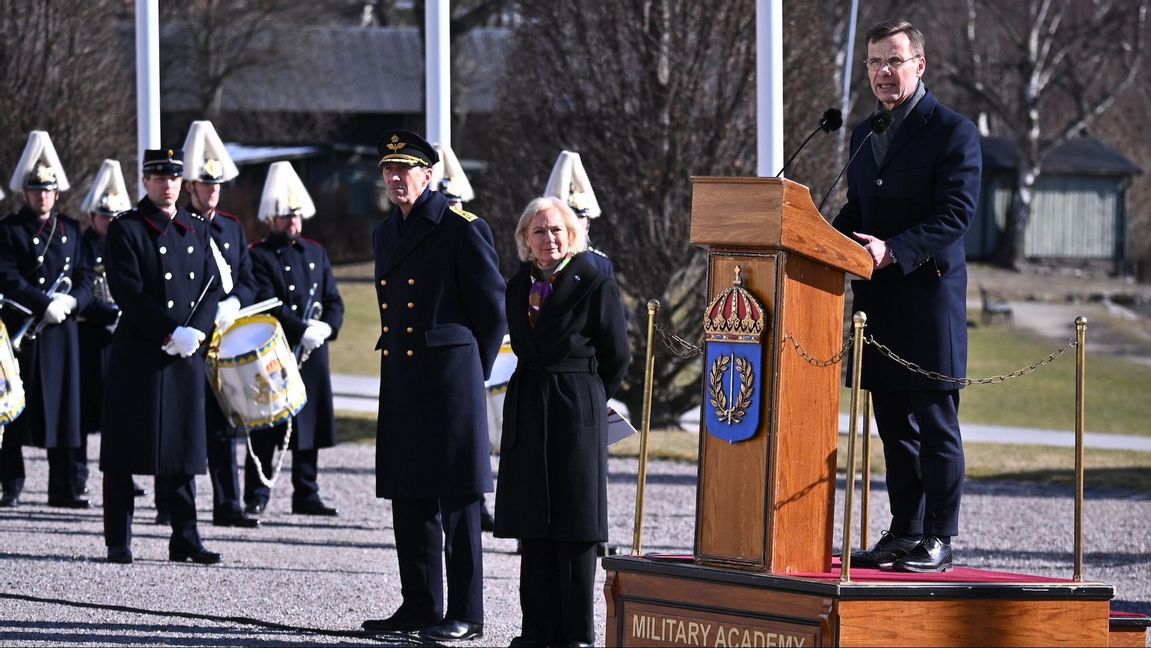 Ulf Kristersson talar vid en ceremoni på Karlbergs slott med anledning av Sveriges inträde i Nato Foto: Claudio Bresciani/TT