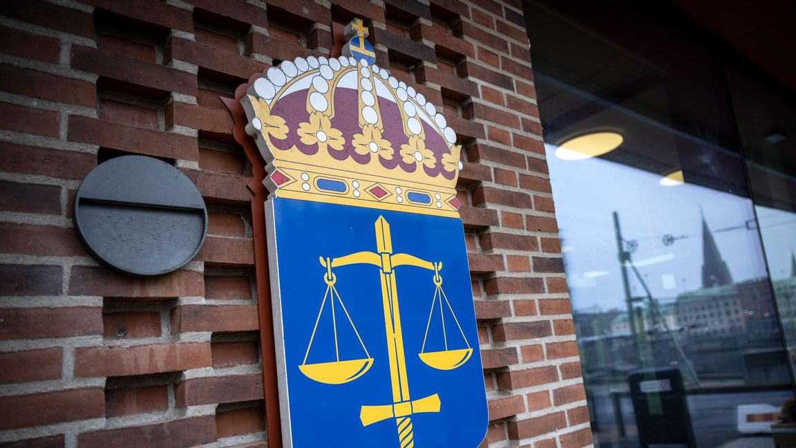 Nils Thuresson dömdes 2011 för att ha lurat en demenssjuk kvinna på hennes tillgångar och 2024 för att ha beslagtagit värdesaker från dödsbon. Trots detta har tingsrätten fortsatt utse honom till boutredare. Foto: Johan Nilsson/TT