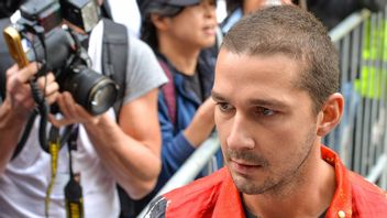 Skådespelaren Shia LaBeouf erkänner sig skyldig till tre fall av ringa misshandel. Foto: John Bauld (CC BY 2.0)