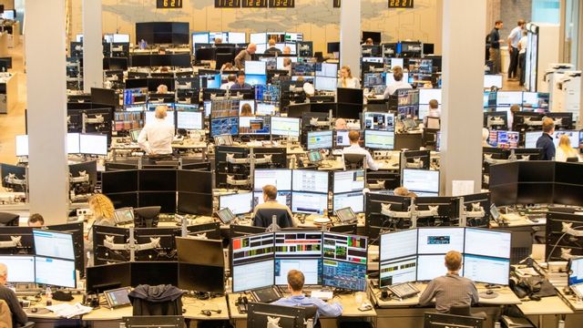 Stockholmsbörsen öppnar nedåt i ledande Europabörser öppna nedåt i linje med kursfall på asiatiska börser. Foto: Terje Pedersen / NTB scanpix / TT / 