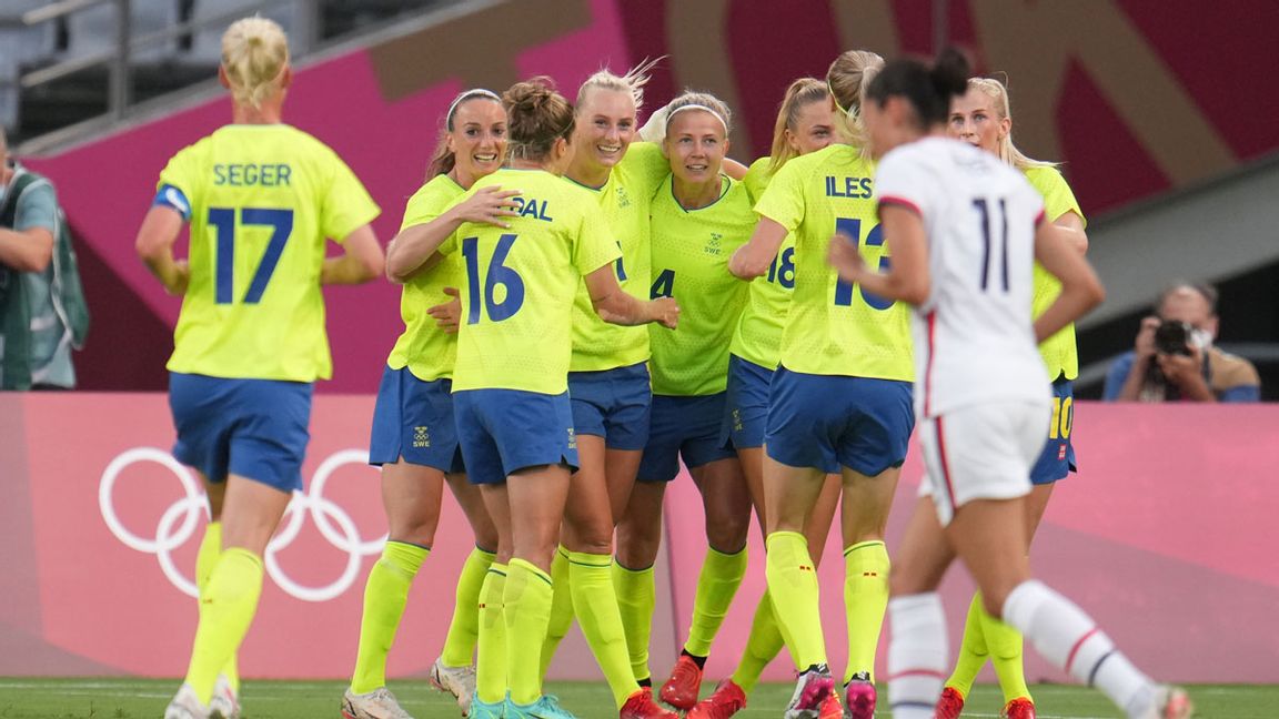 OS: Sverige krossade USA i premiären