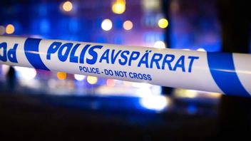 Polisen har gjort flera husrannsakningar och anhållit sex personer. Foto: Claudio Bresciani/TT 