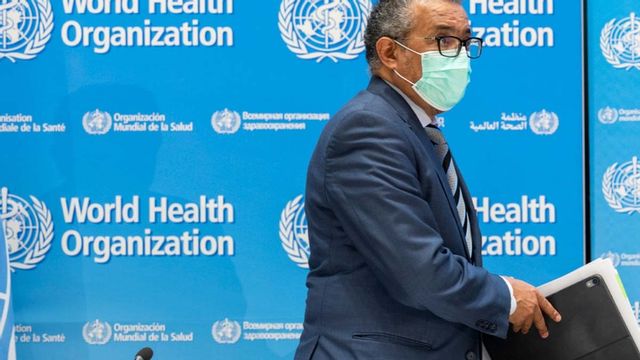 Världshälsoorganisationens generaldirektör Tedros Adhanom Ghebreyesus vill att Kina delar med sig av mer information om coronavirusets ursprung. Foto: Salvatore Di Nolfi/Keystone via AP/TT