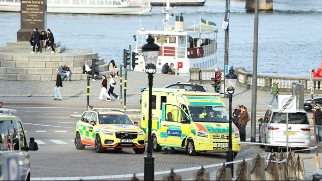 Olyckan skedde vid Slottsbacken utanför Stockholms slott. Foto: Caisa Rasmussen/TT